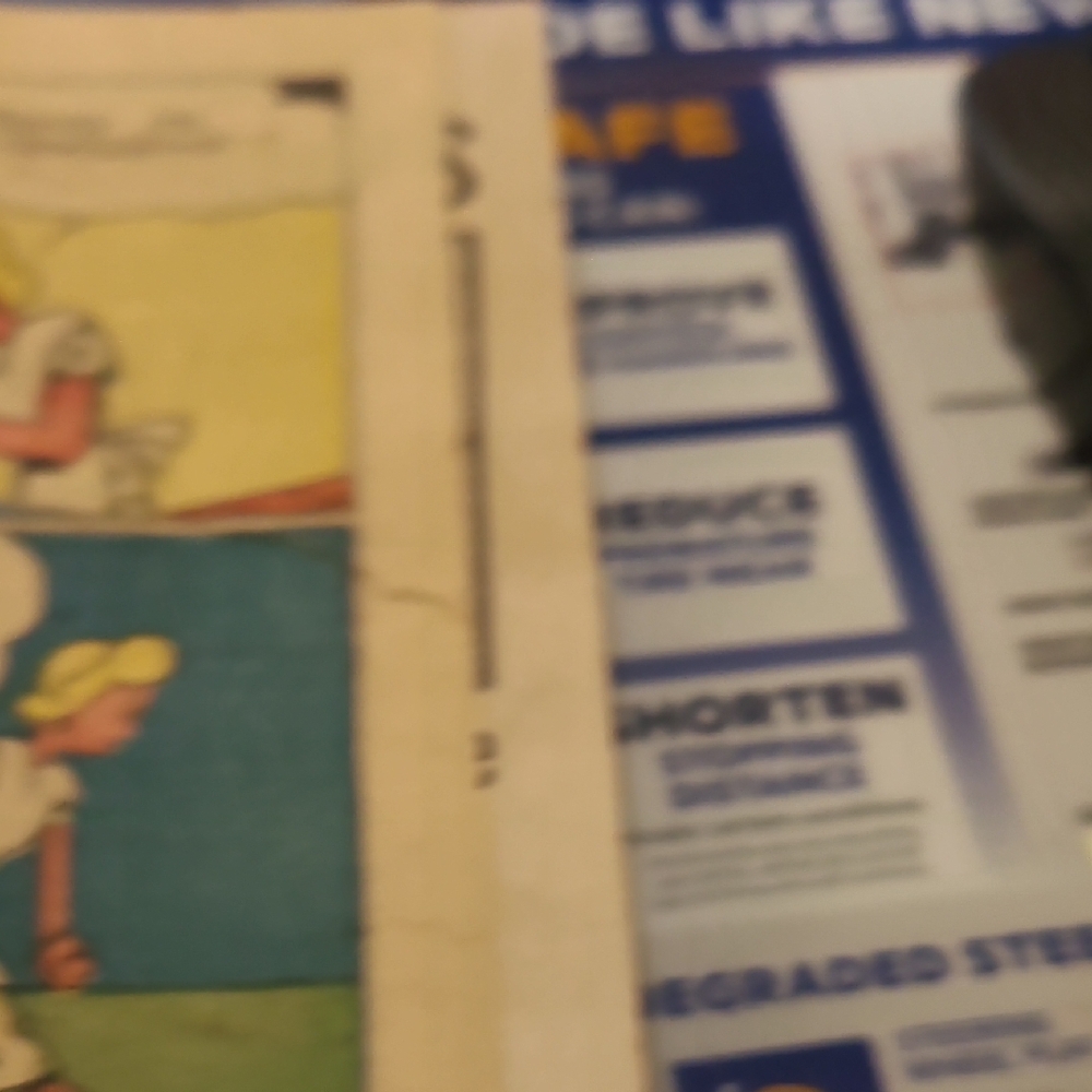 Comic Book - Picture 8 of 11